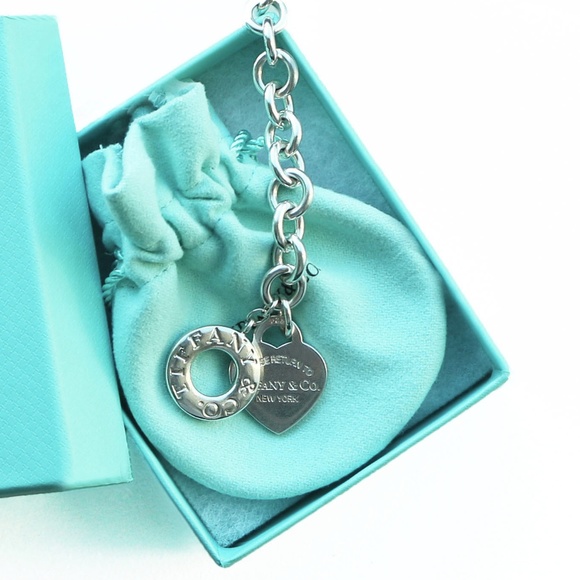 Tiffany & Co. Jewelry - AUDREY ❤️Tiffany & Co Please Return Heart Toggle❤️
